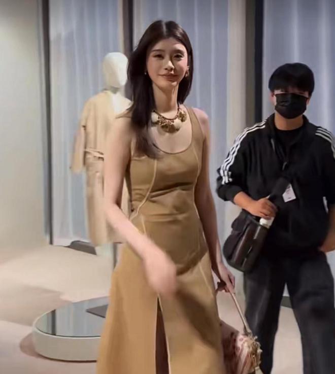 奚梦瑶气质十足檀健次帅翻了瓦力游戏苏州这一夜唐嫣甜美